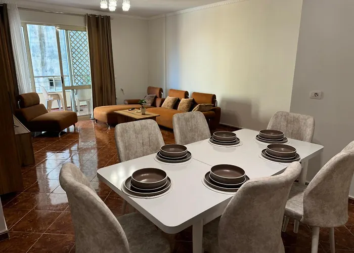 Apartment New Skanderbeg Square *
