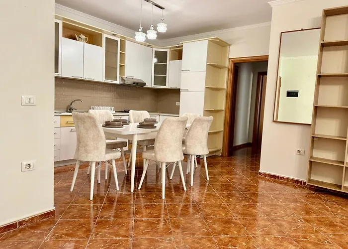 New Skanderbeg Square Apartment *